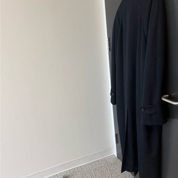 O’CONNOR’S 42L Wool mint condition “Rambler” overcoat navy, ultra luxury classic - Picture 15 of 15